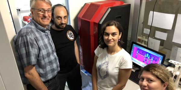 er biyotek, erbiyotek, gen-box, genbox, imager, western blot, imager fx, imager Cfx, imagER, imager eyes, jel görüntüleme sistemi, gel imager, imagER CFx mini, gen-box imager fx mini, Biyoteknoloji, Biotechnology, ER Biyotek, ER Biotech, biyo-görüntüleme, UV görüntüleme, kemilüminesan görüntüleme, floresan görüntüleme, uv görüntüleme, agaroz jel görüntüleme, western blot, ECL, ECL Plus, chemi imager, kemilüminesans görüntüleme, yerli üretim, UV lamba, 302nm lamba, 365nm lamba, 254nm lamba, transilüminatör, moleküler biyoloji ve genetik bölümü, Türkiye, Turkey