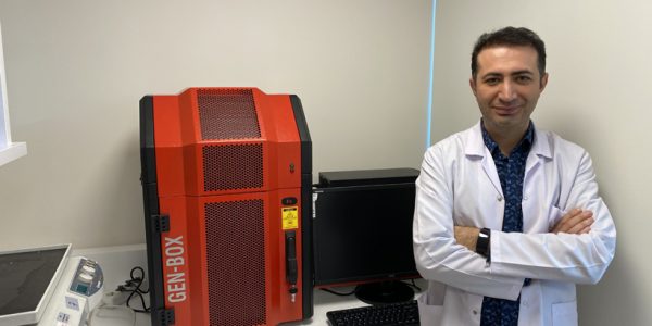 er biyotek, erbiyotek, gen-box, genbox, imager, western blot, imager fx, imager Cfx, imagER, imager eyes, jel görüntüleme sistemi, gel imager, imagER CFx mini, gen-box imager fx mini, Biyoteknoloji, Biotechnology, ER Biyotek, ER Biotech, biyo-görüntüleme, UV görüntüleme, kemilüminesan görüntüleme, floresan görüntüleme, uv görüntüleme, agaroz jel görüntüleme, western blot, ECL, ECL Plus, chemi imager, kemilüminesans görüntüleme, yerli üretim, UV lamba, 302nm lamba, 365nm lamba, 254nm lamba, transilüminatör, moleküler biyoloji ve genetik bölümü, Türkiye, Turkey
